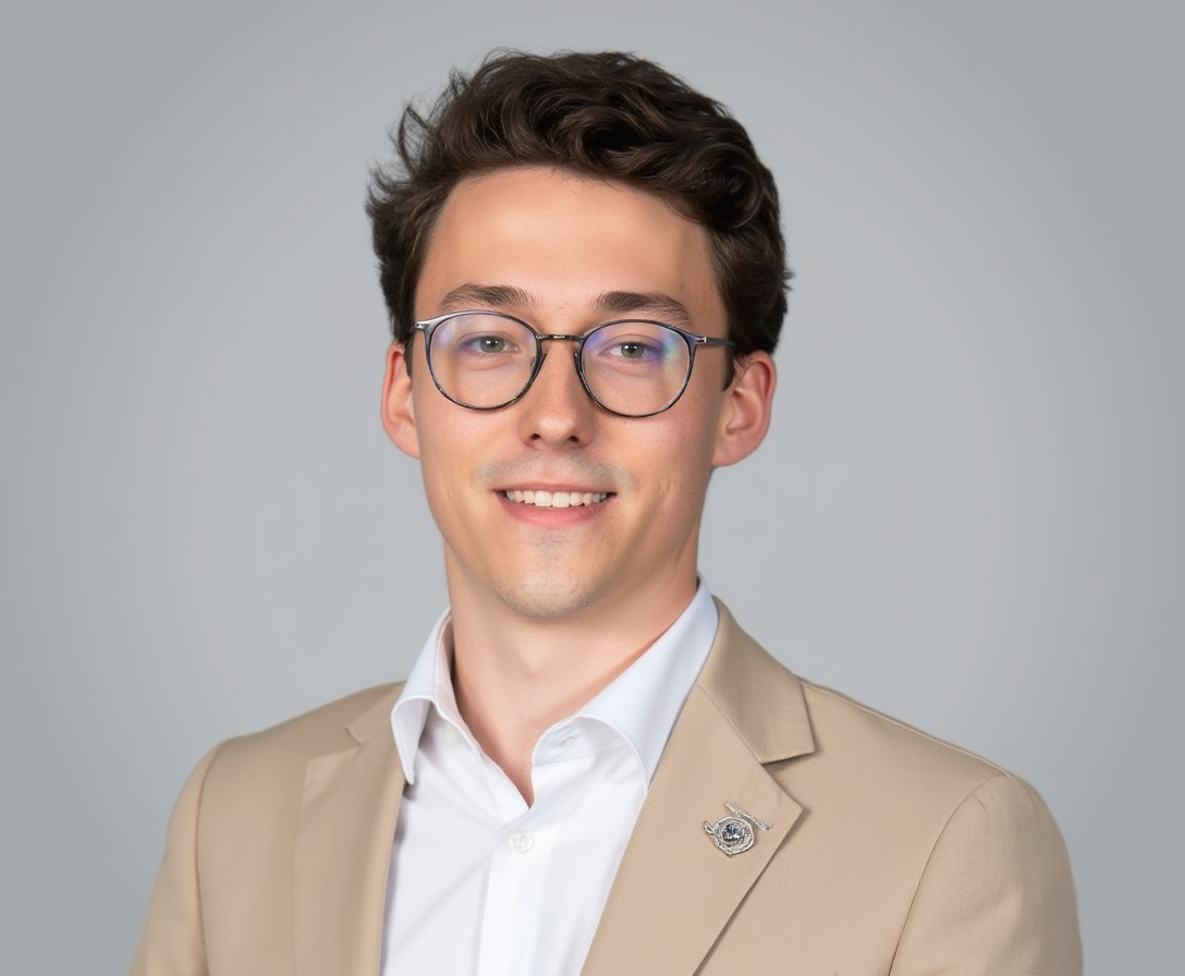 Dominik Kerschat profile pic